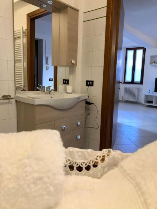 Casa Del Borghetto Apartment Интра Екстериор снимка